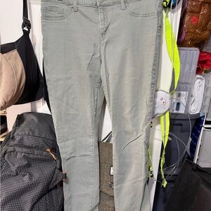 GAP Women's Light Green Skinny Jeans, Jegging, slightly cropped